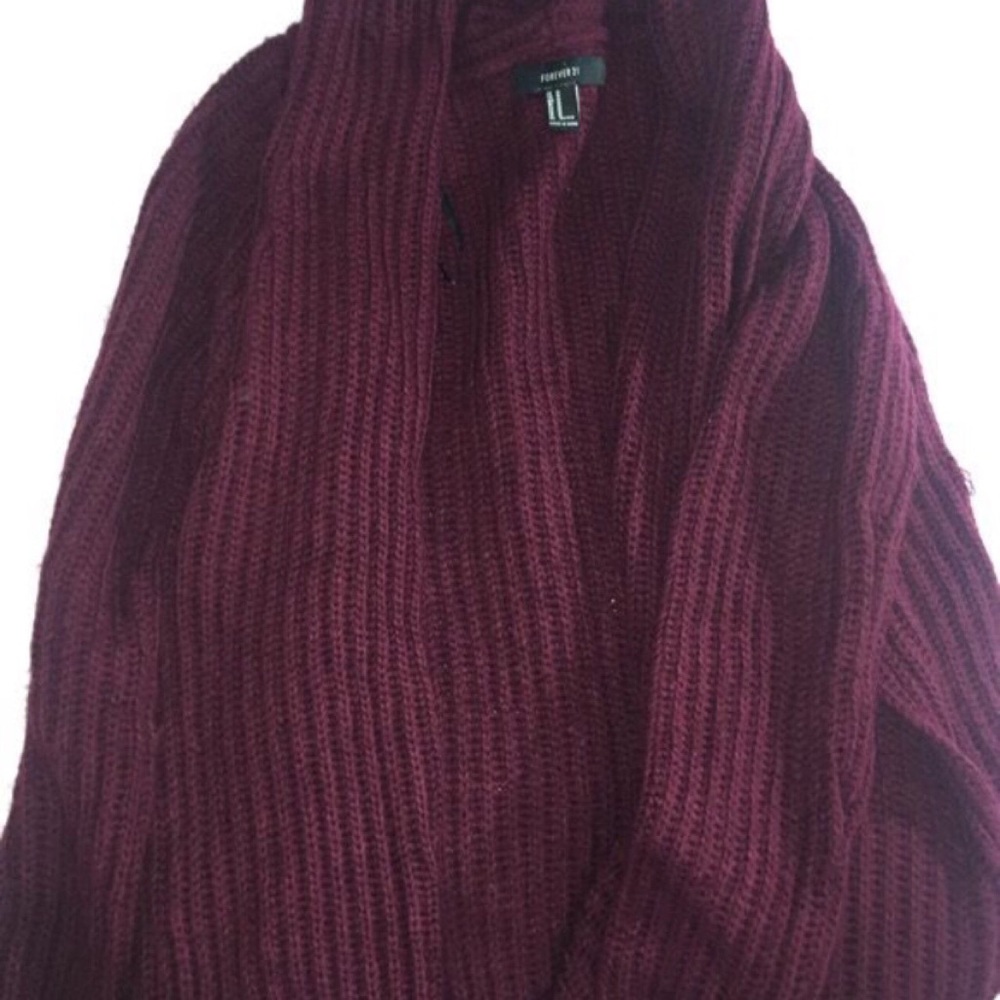 Burgundy Cardigan 🌹